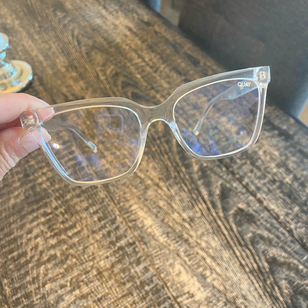 Quay CEO Blue Light Glasses. Clear.